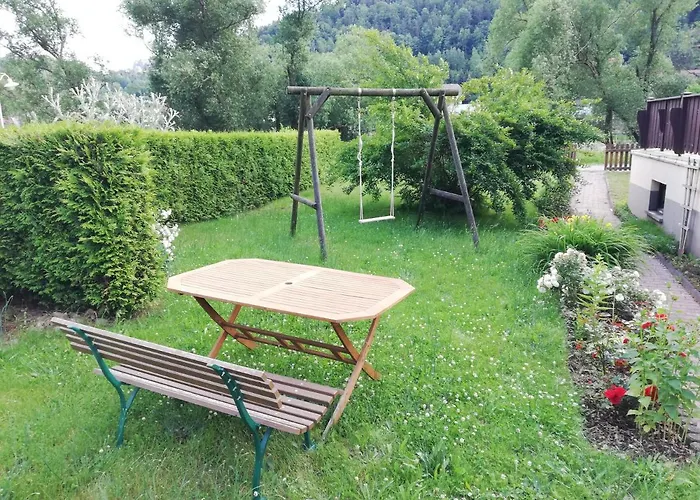 Feriehus Gaensebluemchen *